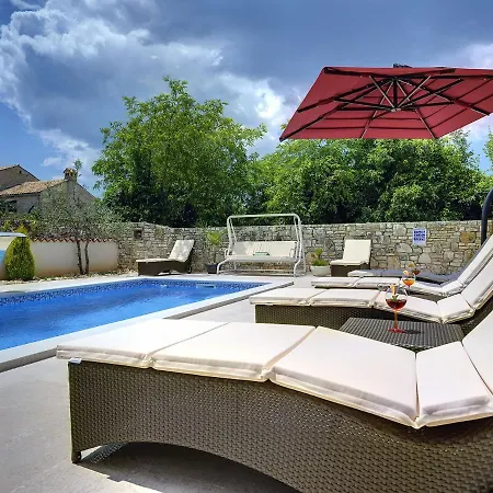 Modern With Pool In Bratulici Villa *
